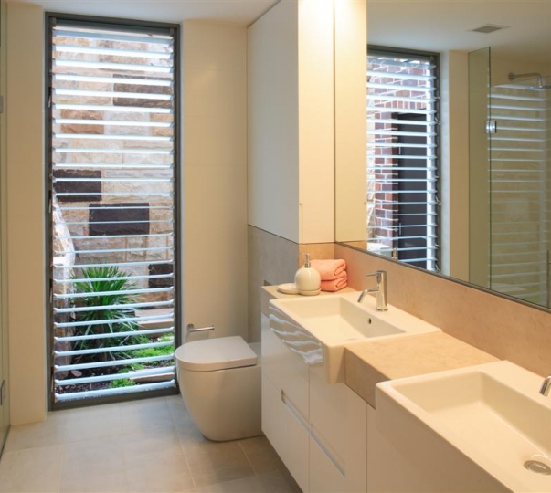 Bathroom Apartment 7